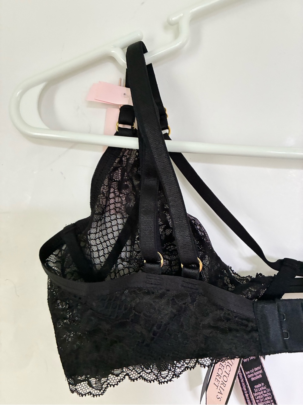 Victoria's Secret Black Lace fishnet Underwire Bra new with tags - Picture 12 of 14